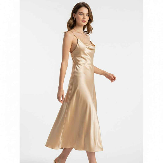 Champagne Satin Midi Kjole