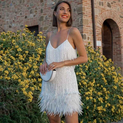 Kjole hvid elegant fjer festkjole