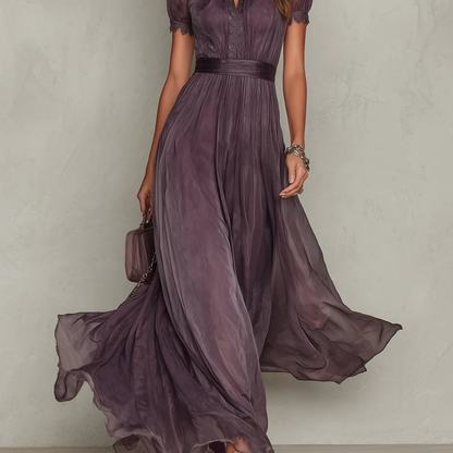 Gallakjole elegant blondekant lang festkjole