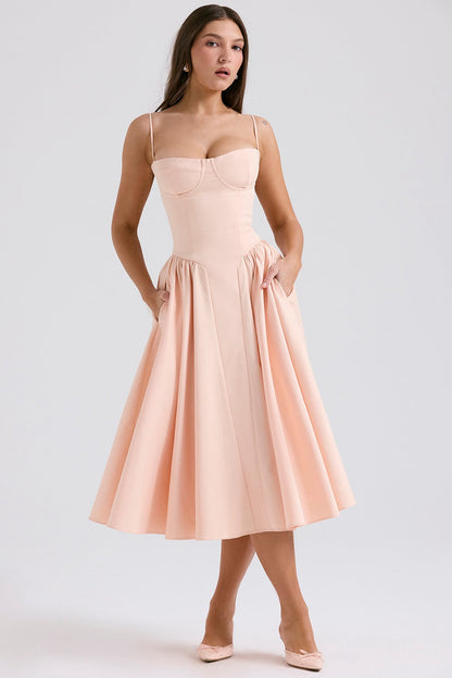 Sommerkjole elegant stropløs midi kjole