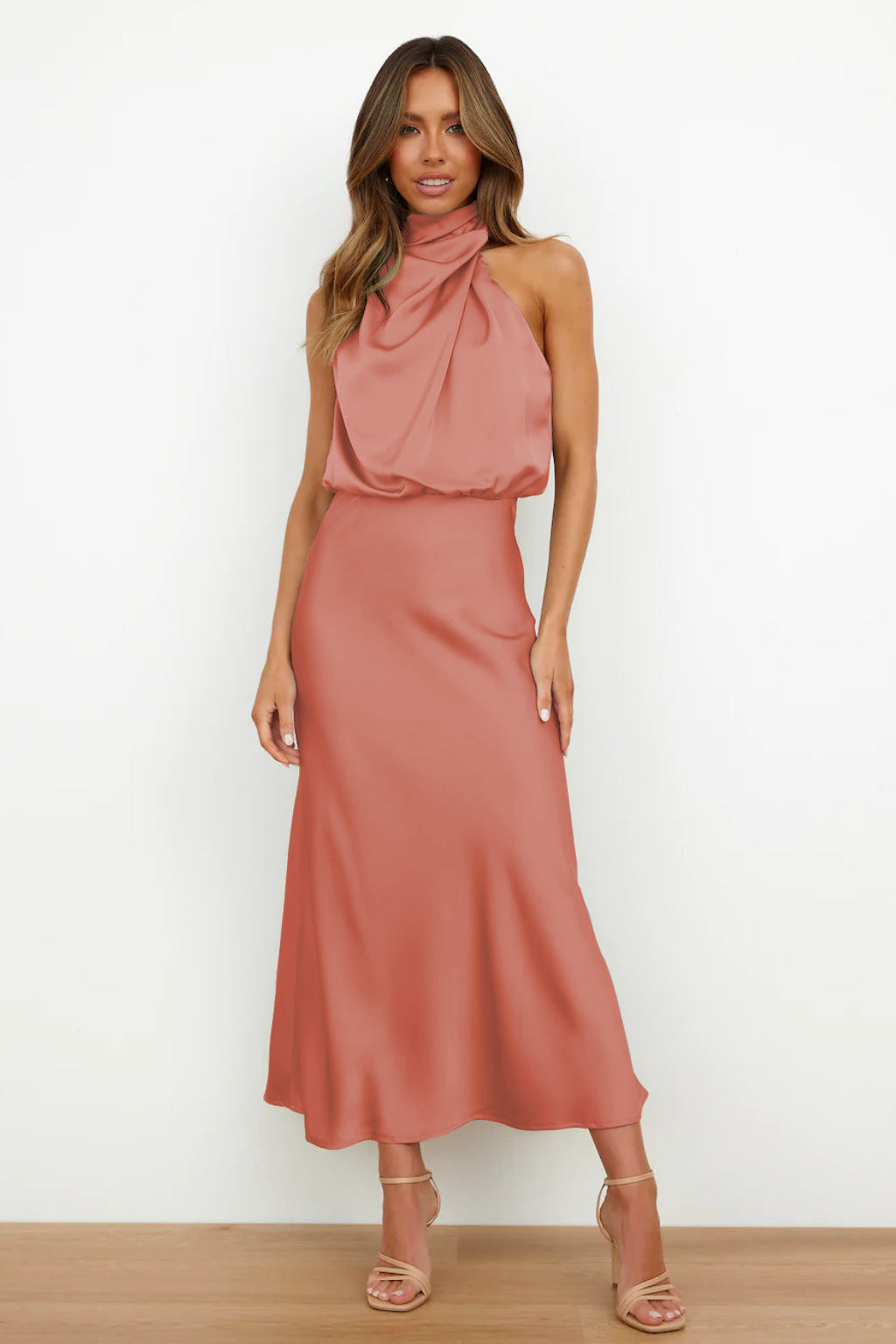 Gallakjole elegant midi aftenkjole